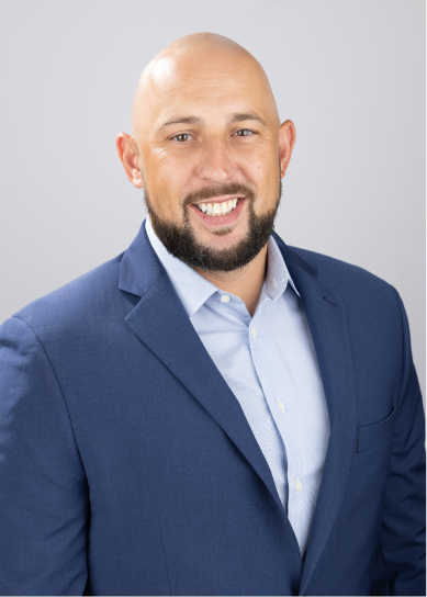 A headshot of Alen Mujcic, VP of Sales at Zina Flight.